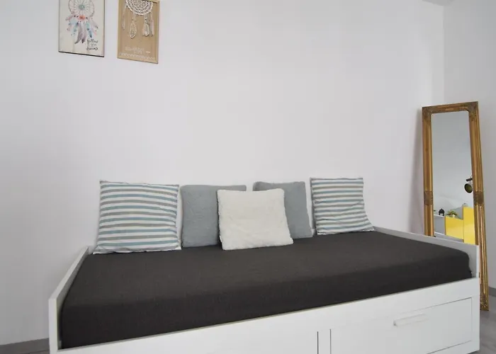 Cozy Balcescu Apartmán